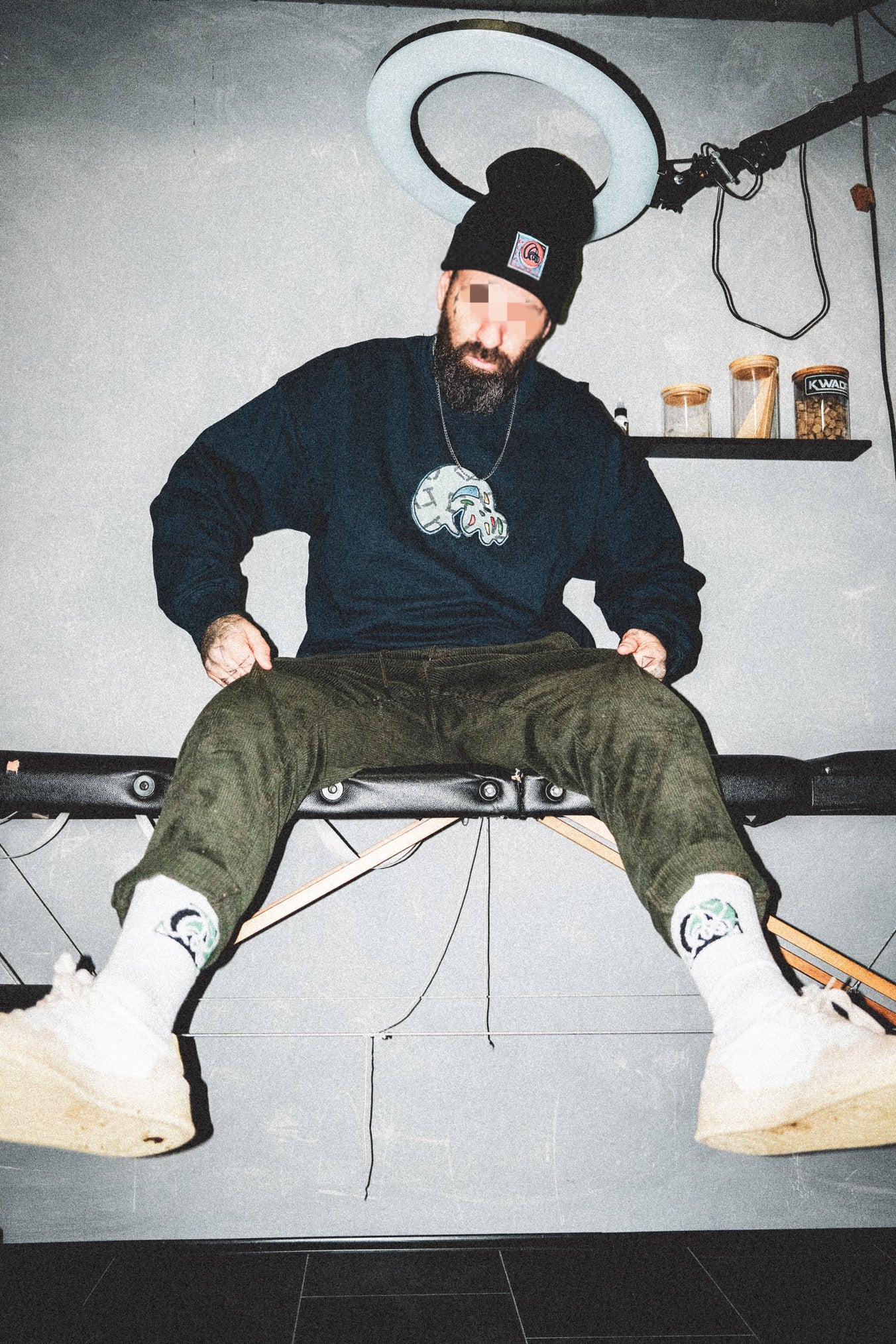 LLogo-Crewneck, Essi