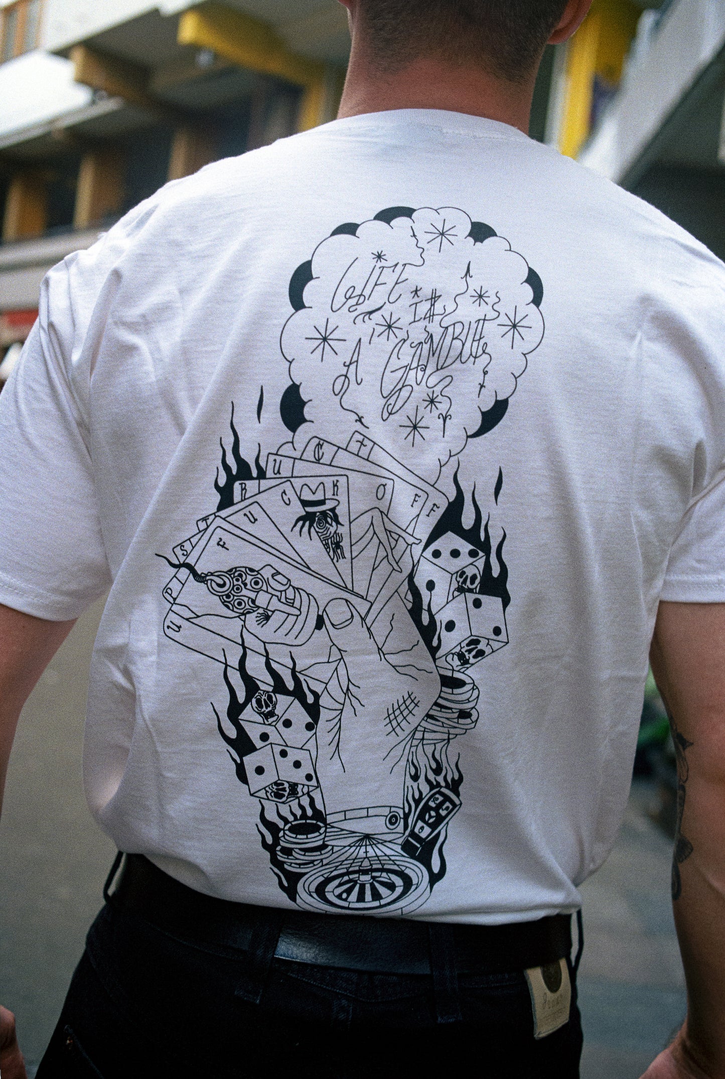 Life iz a Gamble Shirt - weiß