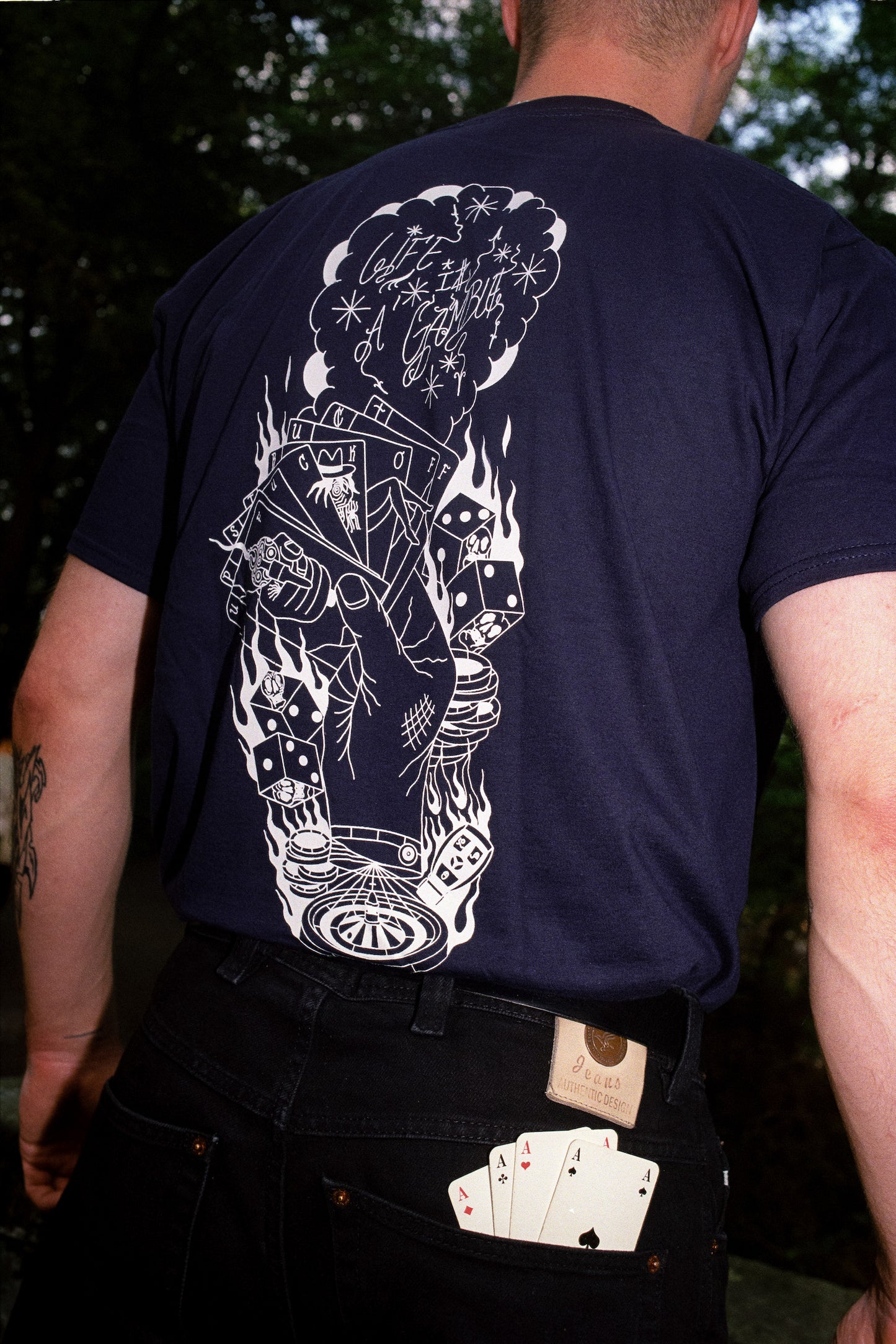 Life iz a Gamble Shirt - navy